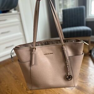 Michael Kors tote bag